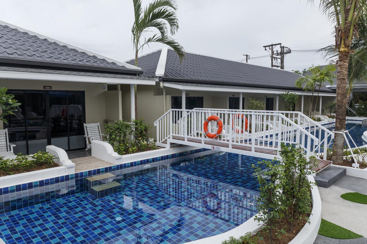 Tuana Hotels Brook Pool Access シャロン エクステリア 写真