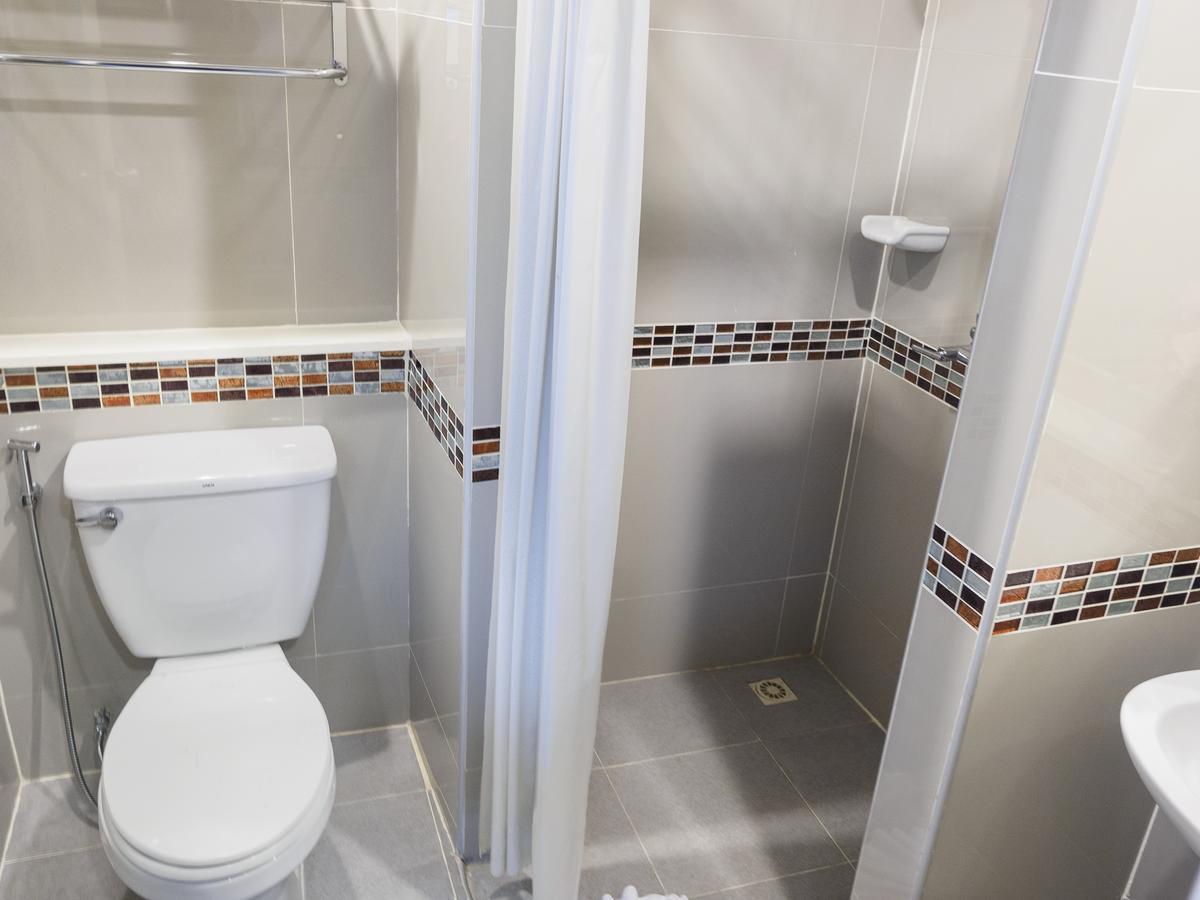Tuana Hotels Brook Pool Access シャロン エクステリア 写真