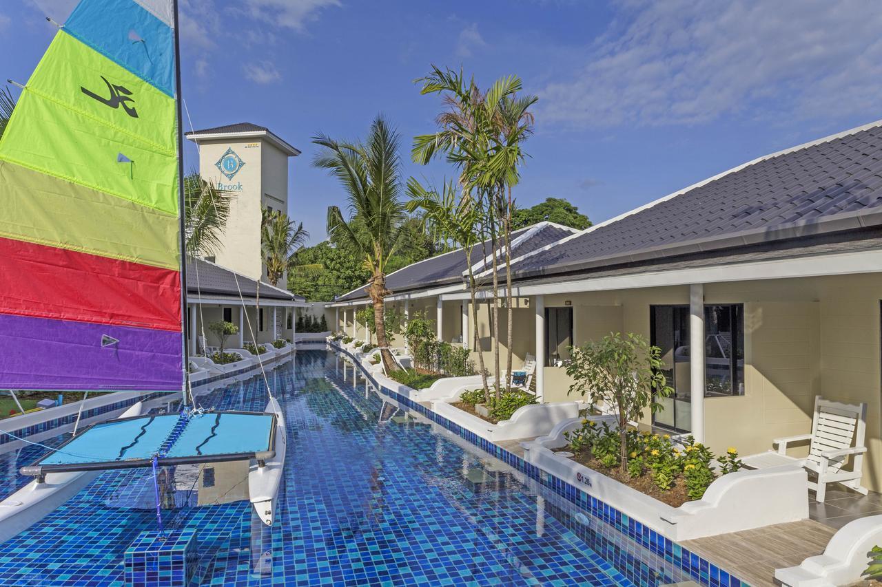 Tuana Hotels Brook Pool Access シャロン エクステリア 写真