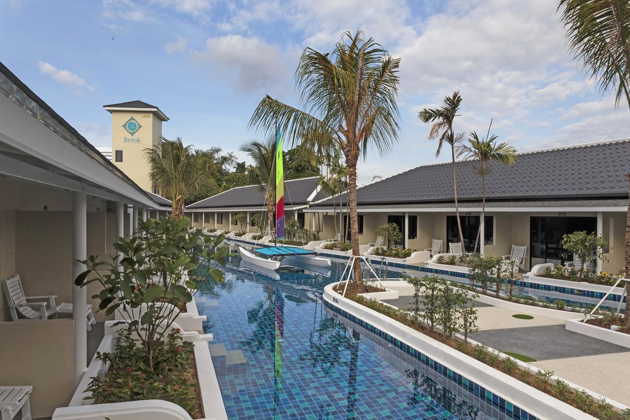 Tuana Hotels Brook Pool Access シャロン エクステリア 写真