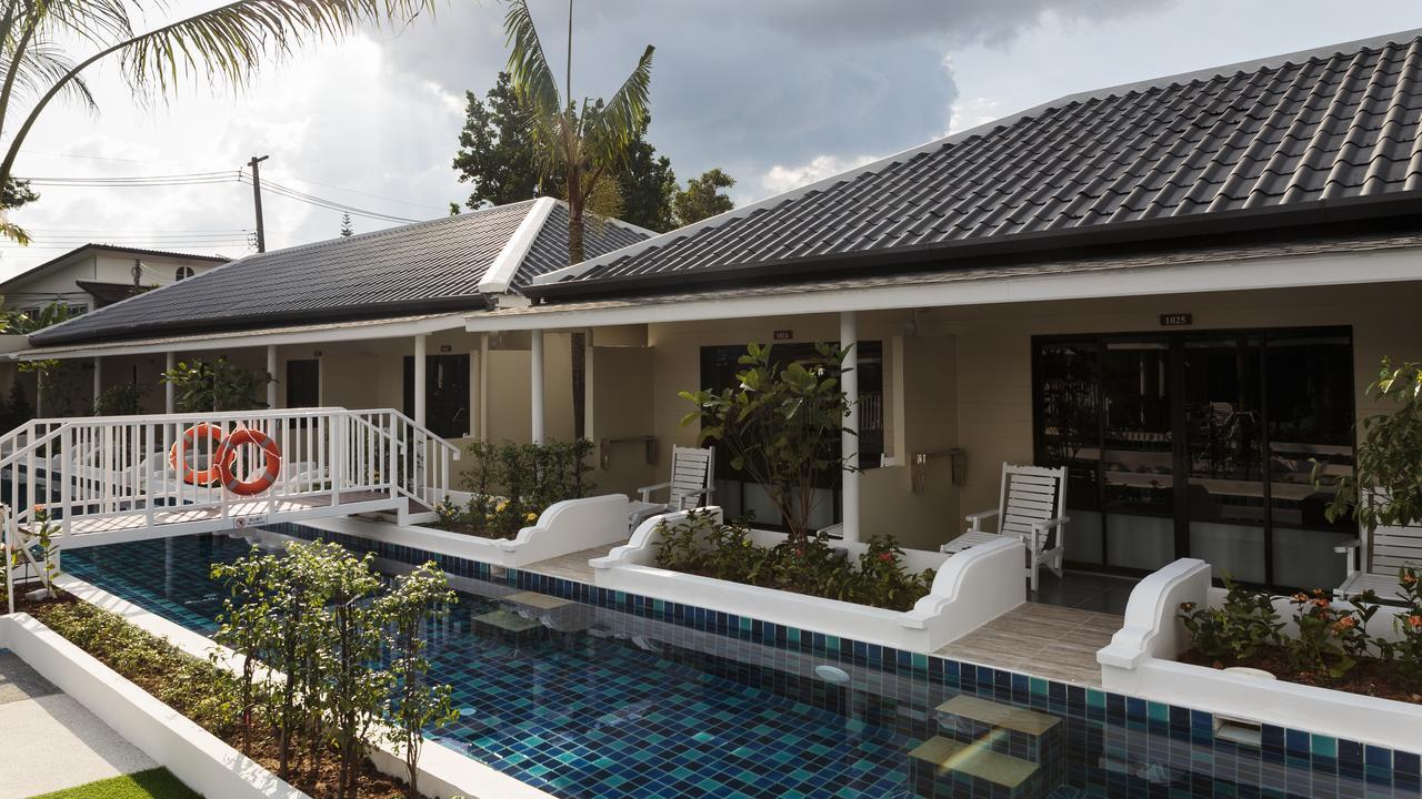 Tuana Hotels Brook Pool Access シャロン エクステリア 写真
