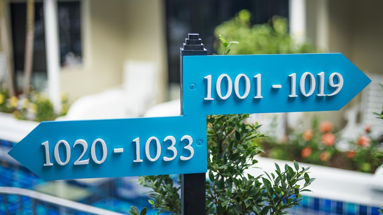 Tuana Hotels Brook Pool Access シャロン エクステリア 写真